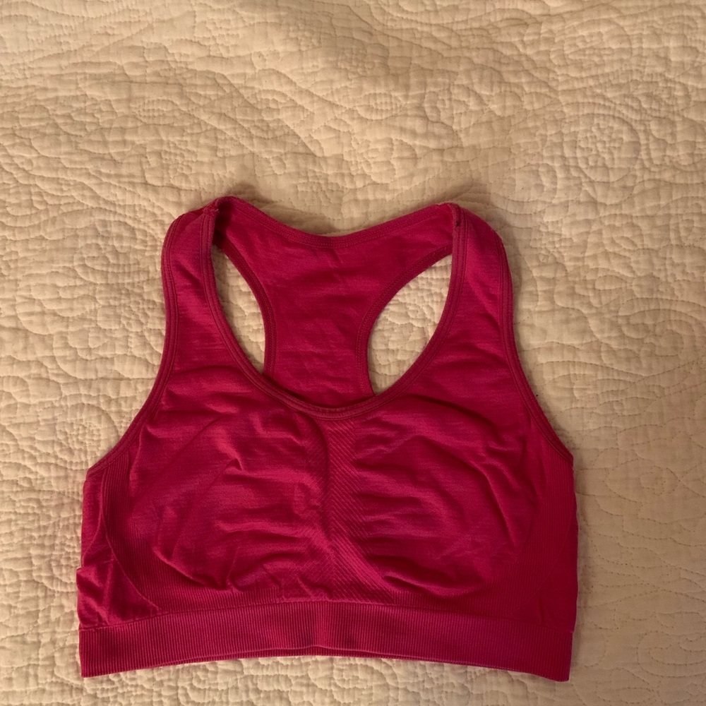Sports bra